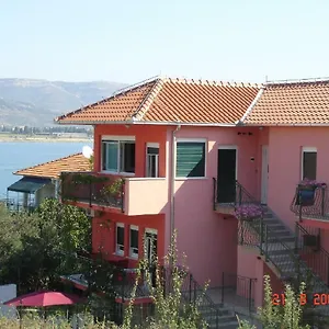  Apartament Ante